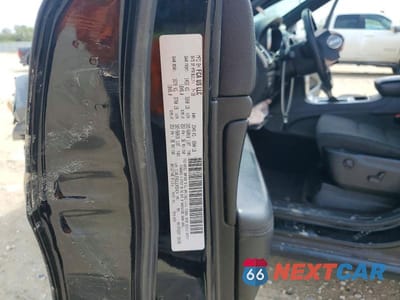 Zdjęcie 13 z 13 samochodu: 2018 JEEP GRAND CHEROKEE LAREDO VIN:1C4RJEAG2JC455414 - miniatura