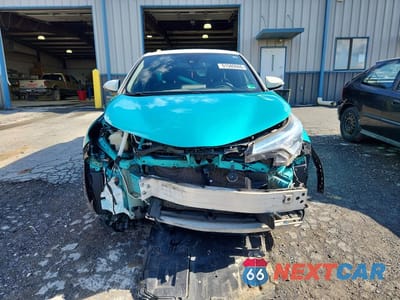 Piąte zdjęcie samochodu w środku: 2018 TOYOTA C-HR XLE PREMIUM VIN:NMTKHMBXXJR061761 - miniatura