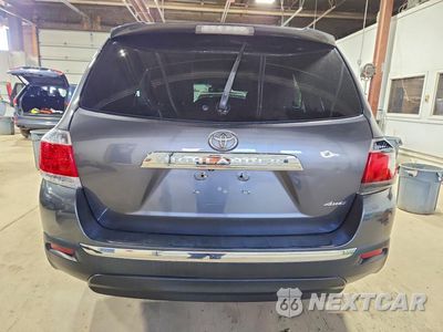 Zdjęcie 6 z 13 samochodu: 2013 TOYOTA HIGHLANDER LIMITED VIN:5TDDK3EH3DS252372 - miniatura