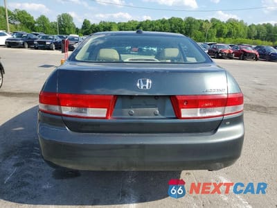 Zdjęcie 6 z 12 samochodu: 2004 HONDA ACCORD EX VIN:1HGCM66554A039708 - miniatura