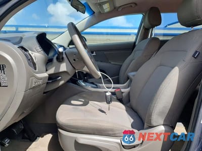 Zdjęcie 7 z 13 samochodu: 2016 KIA SPORTAGE LX VIN:KNDPB3AC7G7877394 - miniatura