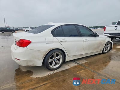 Trzecie zdjęcie samochodu z tyłu: 2015 BMW 328 XI SULEV VIN:WBA3B5G51FNS16213 - miniatura
