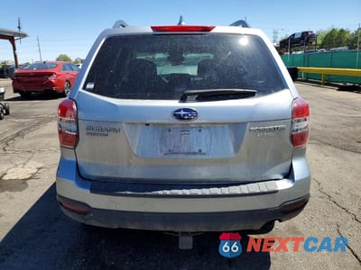 Zdjęcie 6 z 11 samochodu: 2016 SUBARU FORESTER 2.5I PREMIUM VIN:JF2SJADC6GH461619 - miniatura