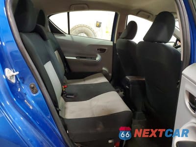 Zdjęcie 10 z 12 samochodu: 2014 TOYOTA PRIUS C TWO VIN:JTDKDTB34E1564340 - miniatura