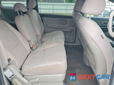 Zdjęcie 11 z 13 samochodu: 2016 KIA SEDONA LX VIN:KNDMB5C14G6173864 - miniatura