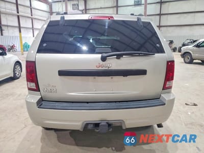 Zdjęcie 6 z 13 samochodu: 2008 JEEP GRAND CHEROKEE LAREDO VIN:1J8GR48K98C246193 - miniatura