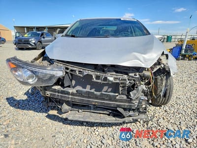 Piąte zdjęcie samochodu w środku: 2016 KIA FORTE EX VIN:KNAFZ4A85G5614189 - miniatura