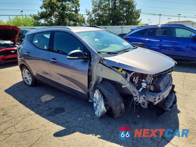 Czwarte zdjęcie samochodu z boku: 2023 CHEVROLET BOLT EUV LT VIN:1G1FY6S05P4157120 - miniatura