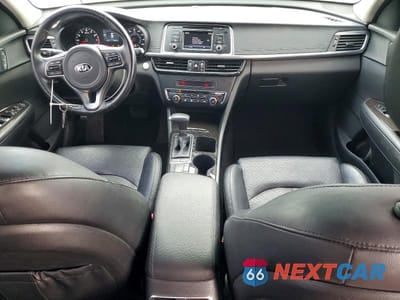 Zdjęcie 8 z 12 samochodu: 2016 KIA OPTIMA EX VIN:5XXGU4L3XGG088838 - miniatura