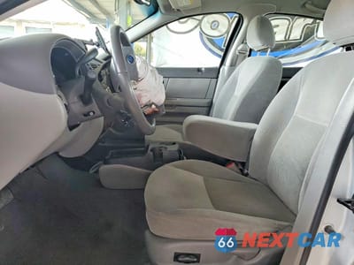 Zdjęcie 7 z 11 samochodu: 2005 FORD TAURUS SEL VIN:1FAFP56245A239585 - miniatura