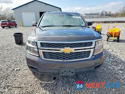 Piąte zdjęcie samochodu w środku: 2015 CHEVROLET TAHOE K1500 LT VIN:1GNSKBKC1FR533637 - miniatura