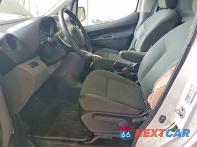 Zdjęcie 7 z 13 samochodu: 2015 NISSAN NV200 S VIN:3N6CM0KN4FK720104 - miniatura