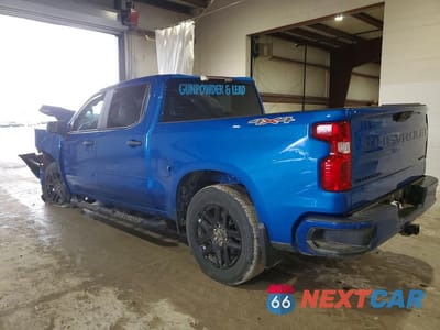 Drugie zdjęcie samochodu z przodu: 2023 CHEVROLET SILVERADO K1500 CUSTOM VIN:3GCPDBEK8PG267630 - miniatura