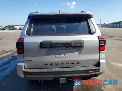 Zdjęcie 6 z 12 samochodu: 2025 TOYOTA 4RUNNER SR5 VIN:JTEVA5BR9S5053017 - miniatura