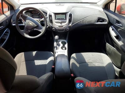 Zdjęcie 8 z 12 samochodu: 2017 CHEVROLET CRUZE LS VIN:3G1BC5SM9HS531840 - miniatura