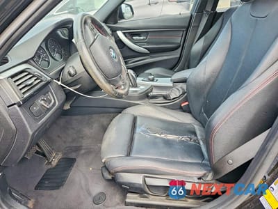 Zdjęcie 7 z 12 samochodu: 2012 BMW 328 I VIN:WBA3A5C59CF344018 - miniatura