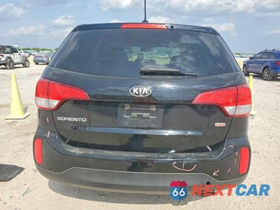 Zdjęcie 6 z 13 samochodu: 2015 KIA SORENTO LX VIN:5XYKT3A66FG576974 - miniatura