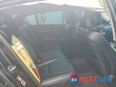 Zdjęcie 10 z 13 samochodu: 2018 KIA K900 VIN:KNALW4D43J6037507 - miniatura
