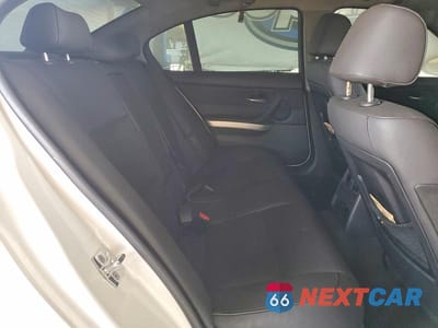 Zdjęcie 10 z 12 samochodu: 2008 BMW 335 I VIN:WBAVB73508KY64382 - miniatura