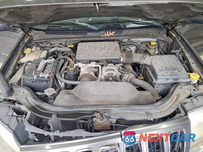 Zdjęcie 12 z 13 samochodu: 2002 JEEP GRAND CHEROKEE LIMITED VIN:1J4GW58N12C263779 - miniatura