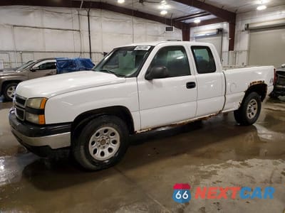 2006 CHEVROLET SILVERADO K1500 1GCEK19Z36Z165018 - główne zdjęcie licytacji z USA - miniatura
