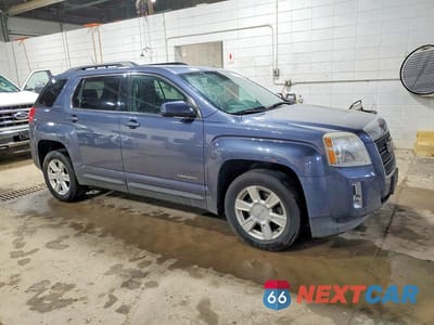 Czwarte zdjęcie samochodu z boku: 2013 GMC TERRAIN SLE VIN:2GKFLTEK3D6254669 - miniatura