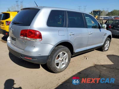 Trzecie zdjęcie samochodu z tyłu: 2006 VOLKSWAGEN TOUAREG 3.2 VIN:WVGZG77L46D026478 - miniatura