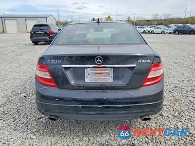 Zdjęcie 6 z 13 samochodu: 2008 MERCEDES-BENZ C 300 4MATIC VIN:WDDGF81X18F172205 - miniatura