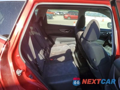 Zdjęcie 11 z 13 samochodu: 2016 NISSAN ROGUE S VIN:KNMAT2MT3GP693983 - miniatura
