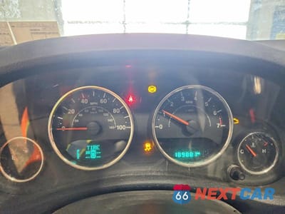 Zdjęcie 9 z 12 samochodu: 2016 JEEP WRANGLER UNLIMITED SPORT VIN:1C4BJWDG1GL266118 - miniatura