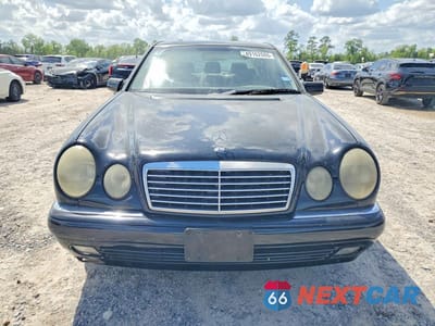 Piąte zdjęcie samochodu w środku: 1999 MERCEDES-BENZ E 320 VIN:WDBJF65H4XA896858 - miniatura