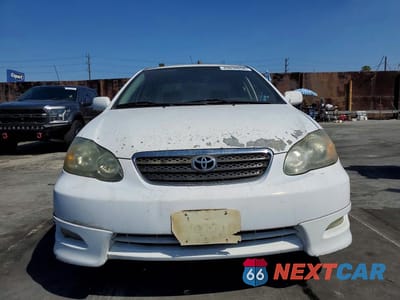 Piąte zdjęcie samochodu w środku: 2006 TOYOTA COROLLA S VIN:1NXBR30E06Z592377 - miniatura