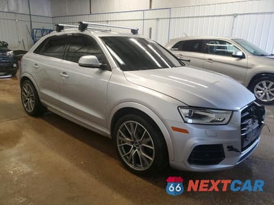 Czwarte zdjęcie samochodu z boku: 2016 AUDI Q3 PREMIUM PLUS VIN:WA1EFCFS5GR010909 - miniatura