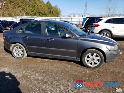Czwarte zdjęcie samochodu z boku: 2006 VOLVO S40 2.4I VIN:YV1MS382062218661 - miniatura