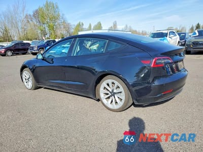 Drugie zdjęcie samochodu z przodu: 2022 TESLA MODEL 3 VIN:5YJ3E1EA5NF370942 - miniatura