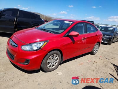2013 HYUNDAI ACCENT GLS KMHCT4AE3DU316492 - główne zdjęcie licytacji z USA - miniatura