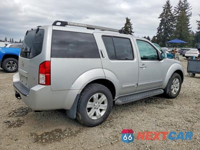 Trzecie zdjęcie samochodu z tyłu: 2005 NISSAN PATHFINDER XE VIN:5N1AR18W35C739017 - miniatura