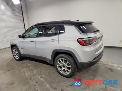 Drugie zdjęcie samochodu z przodu: 2025 JEEP COMPASS LIMITED VIN:3C4NJDCN9ST513271 - miniatura