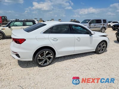 Trzecie zdjęcie samochodu z tyłu: 2022 AUDI A3 PREMIUM PLUS VIN:WAUBUDGY7NA063823 - miniatura