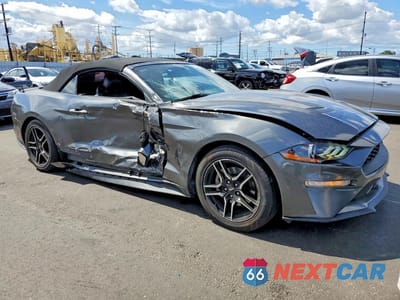 Czwarte zdjęcie samochodu z boku: 2019 FORD MUSTANG VIN:1FATP8UH1K5135698 - miniatura