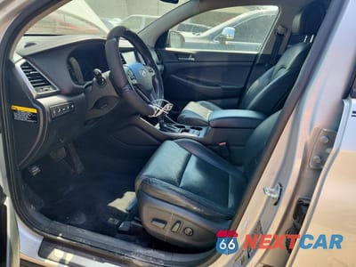 Zdjęcie 7 z 13 samochodu: 2016 HYUNDAI TUCSON LIMITED VIN:KM8J33A21GU208724 - miniatura