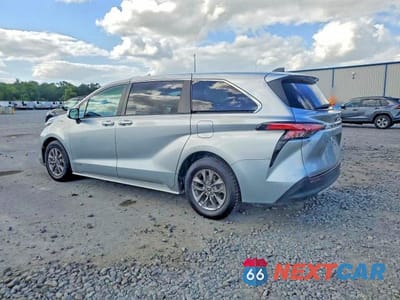 Drugie zdjęcie samochodu z przodu: 2021 TOYOTA SIENNA LE 8-PASSENGER VIN:5TDKSKFC9MS036742 - miniatura