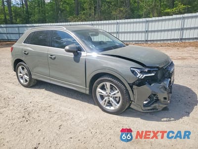 Czwarte zdjęcie samochodu z boku: 2024 AUDI Q3 PREMIUM PLUS S LINE 45 VIN:WA1EECF37R1143801 - miniatura