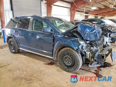Czwarte zdjęcie samochodu z boku: 2015 DODGE JOURNEY CROSSROAD VIN:3C4PDDGG6FT607285 - miniatura