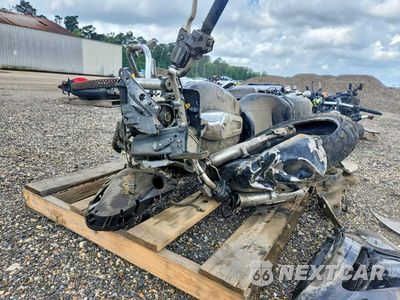 Trzecie zdjęcie samochodu z tyłu: 2019 HARLEY DAVIDSON FLHX VIN:1HD1KBC15KB650527 - miniatura