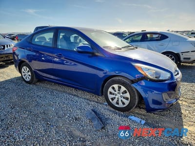 Czwarte zdjęcie samochodu z boku: 2016 HYUNDAI ACCENT SE VIN:KMHCT4AE0GU124712 - miniatura