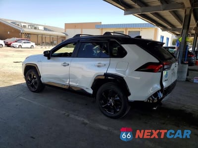 Drugie zdjęcie samochodu z przodu: 2019 TOYOTA RAV4 XSE VIN:JTMEWRFV8KJ017072 - miniatura