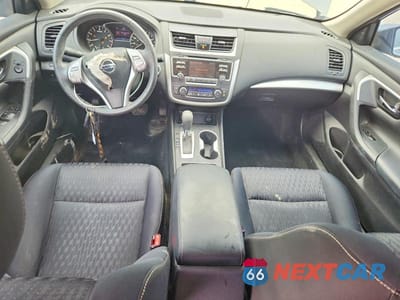 Zdjęcie 8 z 12 samochodu: 2017 NISSAN ALTIMA 2.5 SV VIN:1N4AL3AP2HC488361 - miniatura