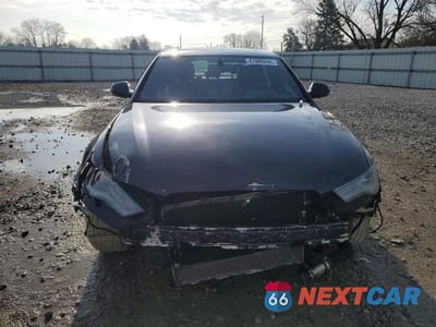 Piąte zdjęcie samochodu w środku: 2016 AUDI A6 PREMIUM VIN:WAUFFAFC2GN020762 - miniatura