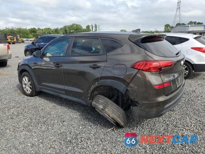 Drugie zdjęcie samochodu z przodu: 2019 HYUNDAI TUCSON SE VIN:KM8J23A40KU986011 - miniatura